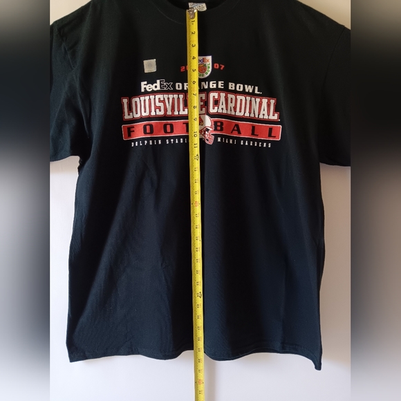 Louisville Cardinal Football men's black short sleeve graphic t-shirt size 2XL - Picture 5 of 8